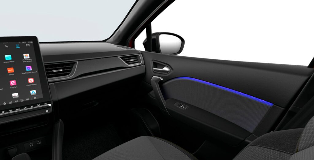 RENAULT-CAPTUR-TECNHO-TCE-EDC-MHEV-interior-delantera-2.jpg