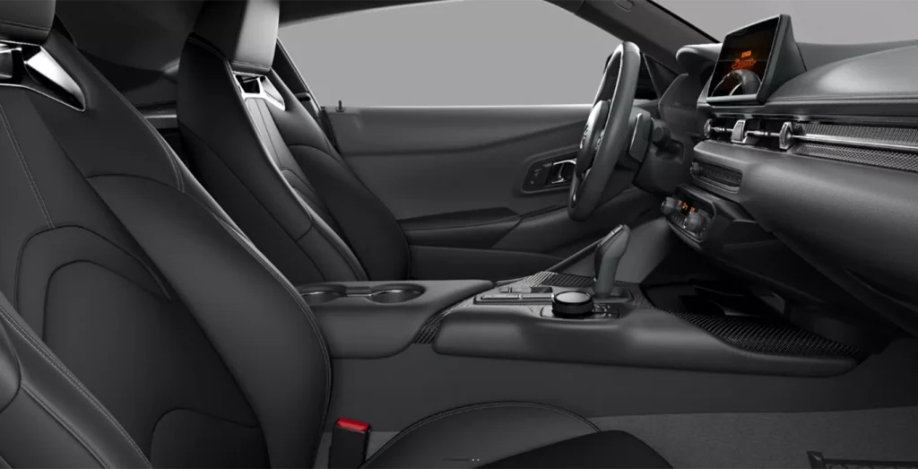Toyota-GR-Supra-3.0T-250kW-340CV-Performance-AT8-interior-delantera-III-1.webp