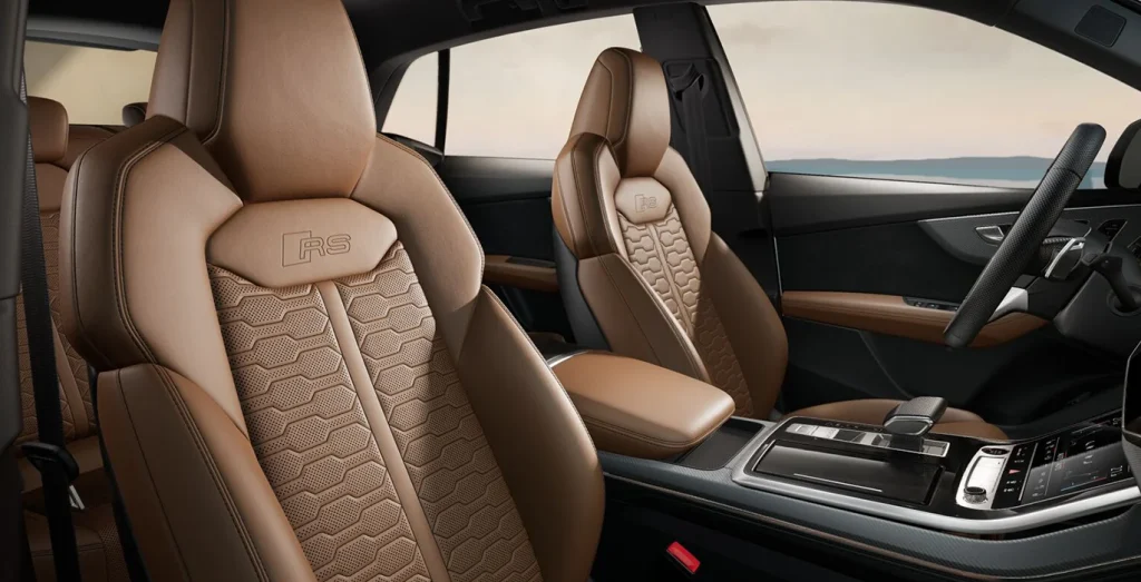 Audi-RS-Q8-441kW-TipTronic-interior-delantera-II-1.webp