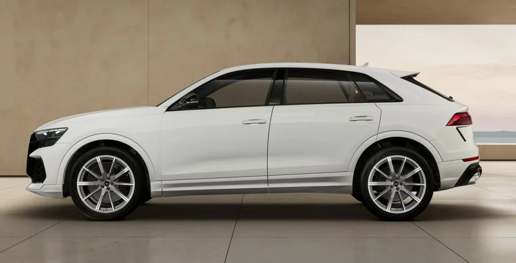 Audi-RS-Q8-441kW-TipTronic-lateral-1.webp