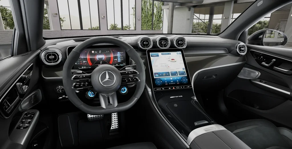 Mercedes-AMG-GLC-Coupe-63-S-E-Performance-interior-delantera-1.webp