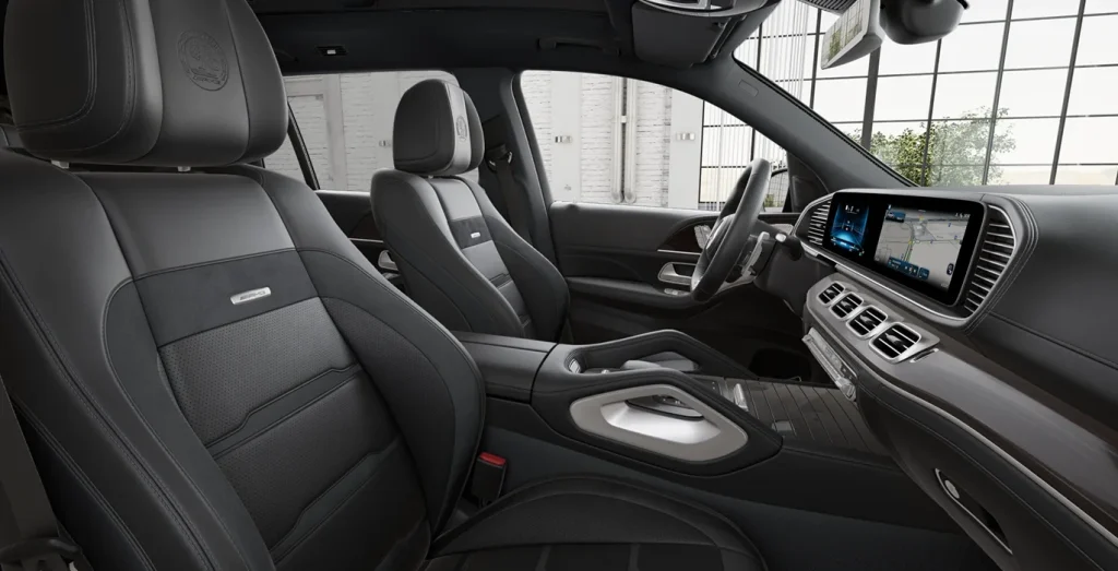 Mercedes-AMG-GLS-63-4MATIC-interior-delantera-II-1.webp