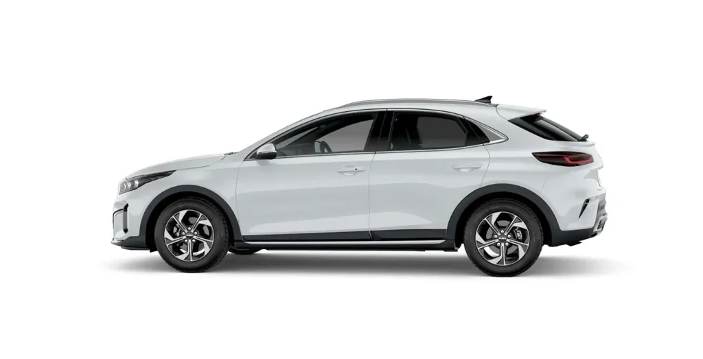 KIA-XCeed-1.0-T-GDI-MHEV-Drive-lateral-2.webp